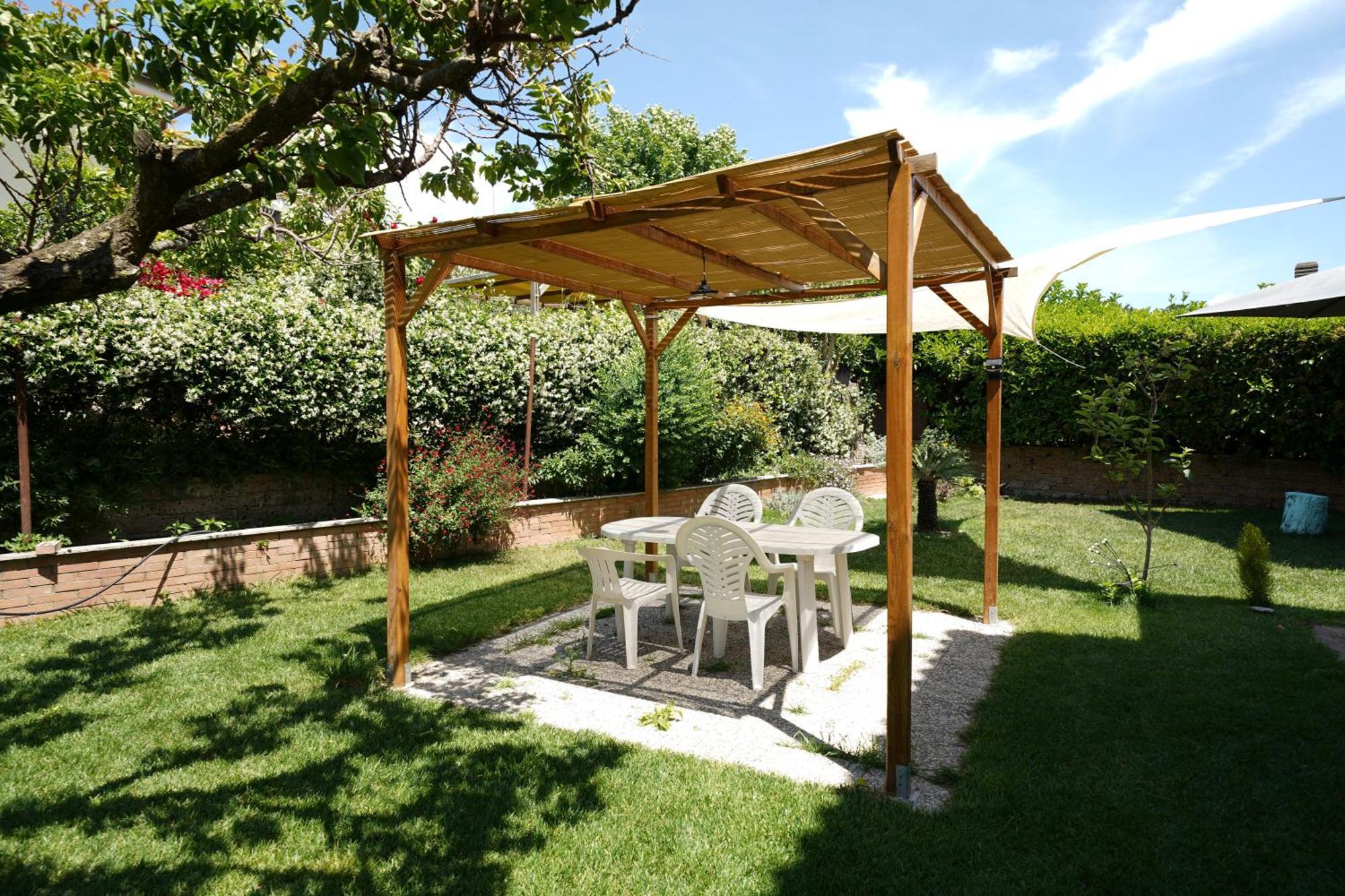 Da Piero E Gina Hotel Palidoro Exterior foto